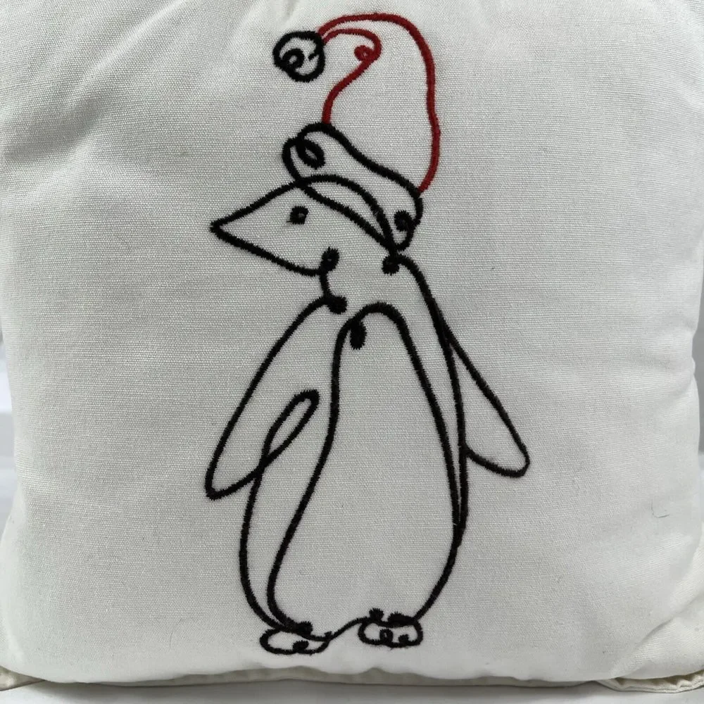 Ellen Degeneres Penguin Embroidered Throw Pillow ‎ 10.5